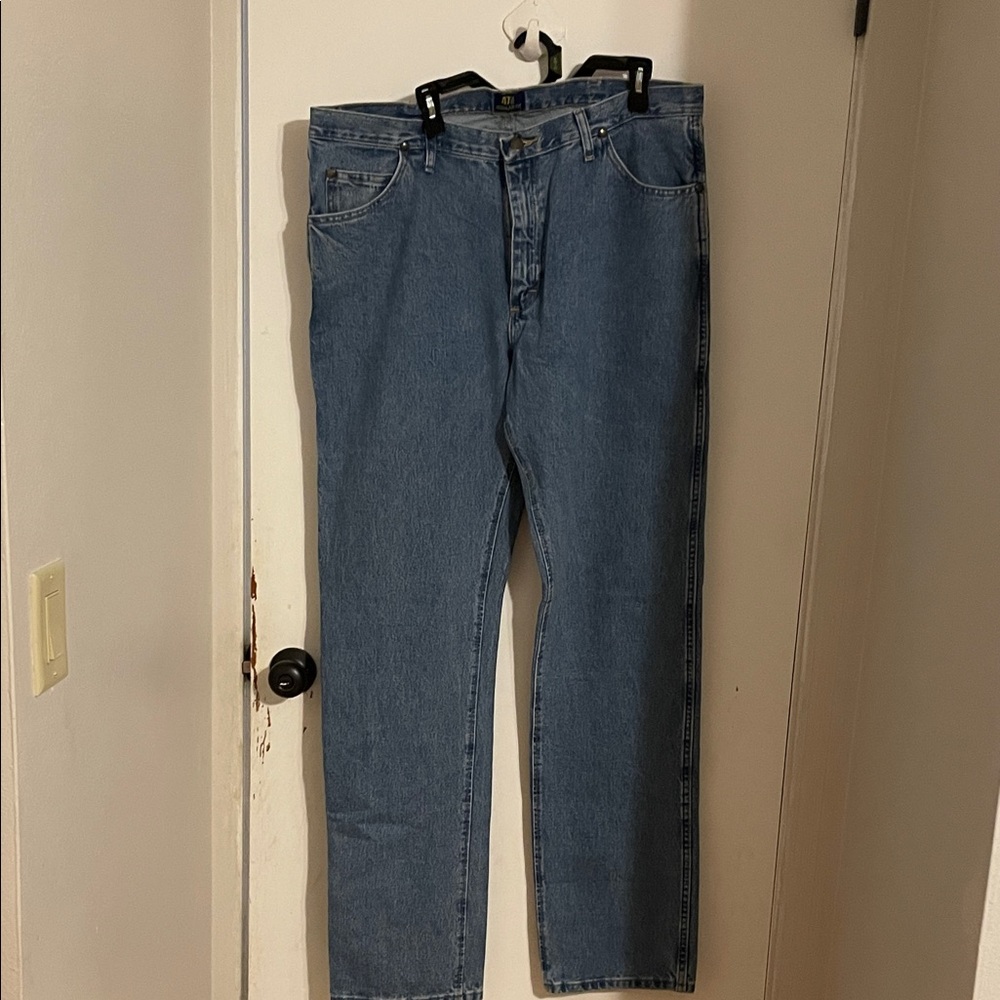 Men's Straight Fit Denim Jeans